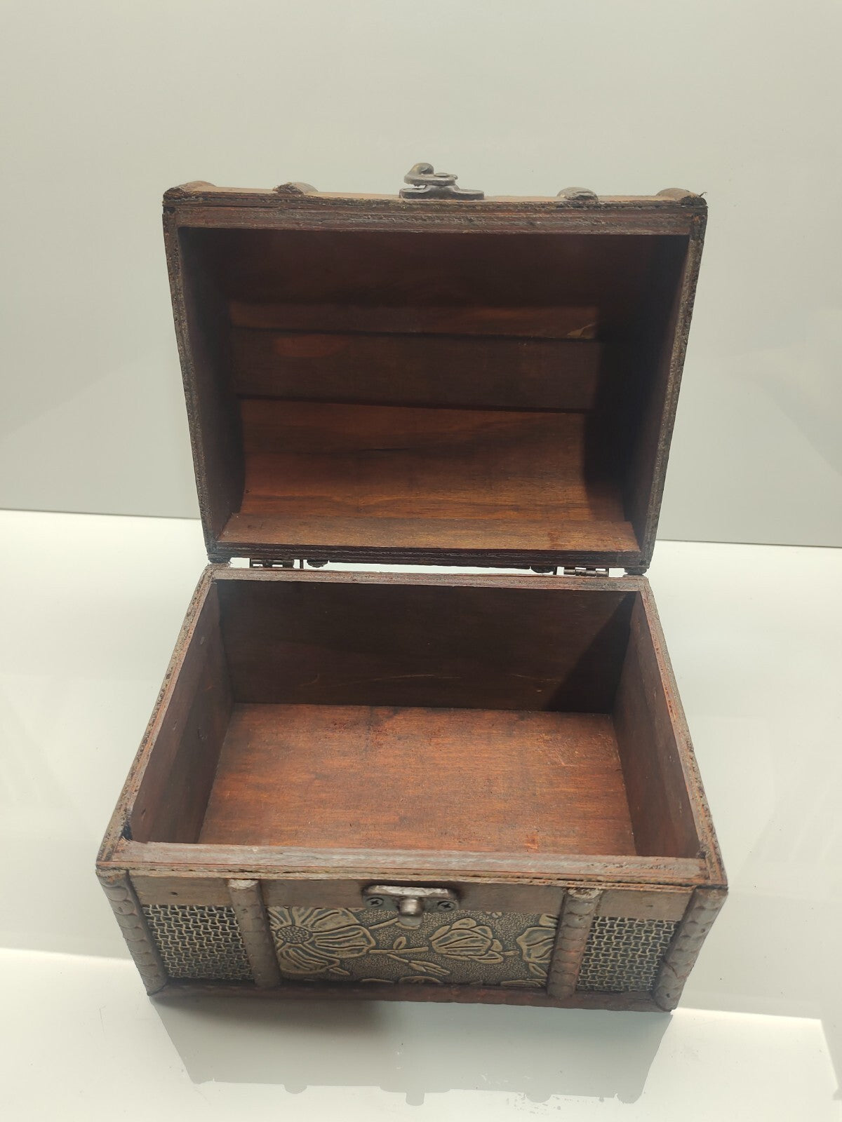 Vintage Large Wooden Antique Box Chest Brown box
