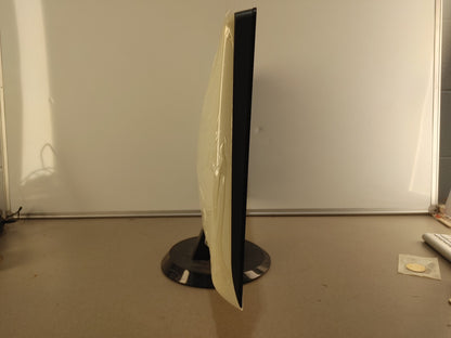 GREAT CONDITION Dell 24inch 1080P FHD HDMI Monitor White/Black