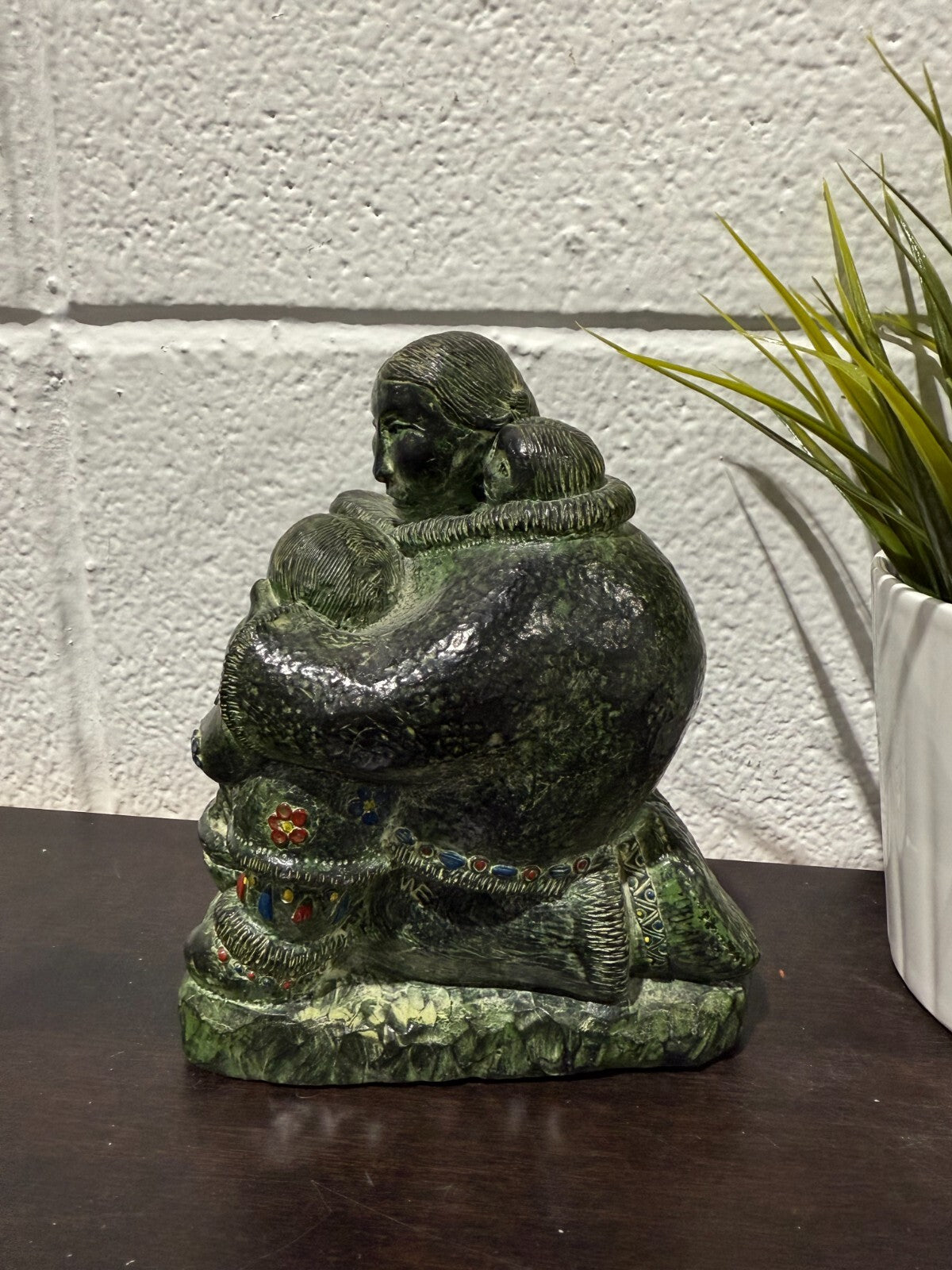 Vintage Inuit Figurine The Wolf Sculptures Mother & Child Figurine Green