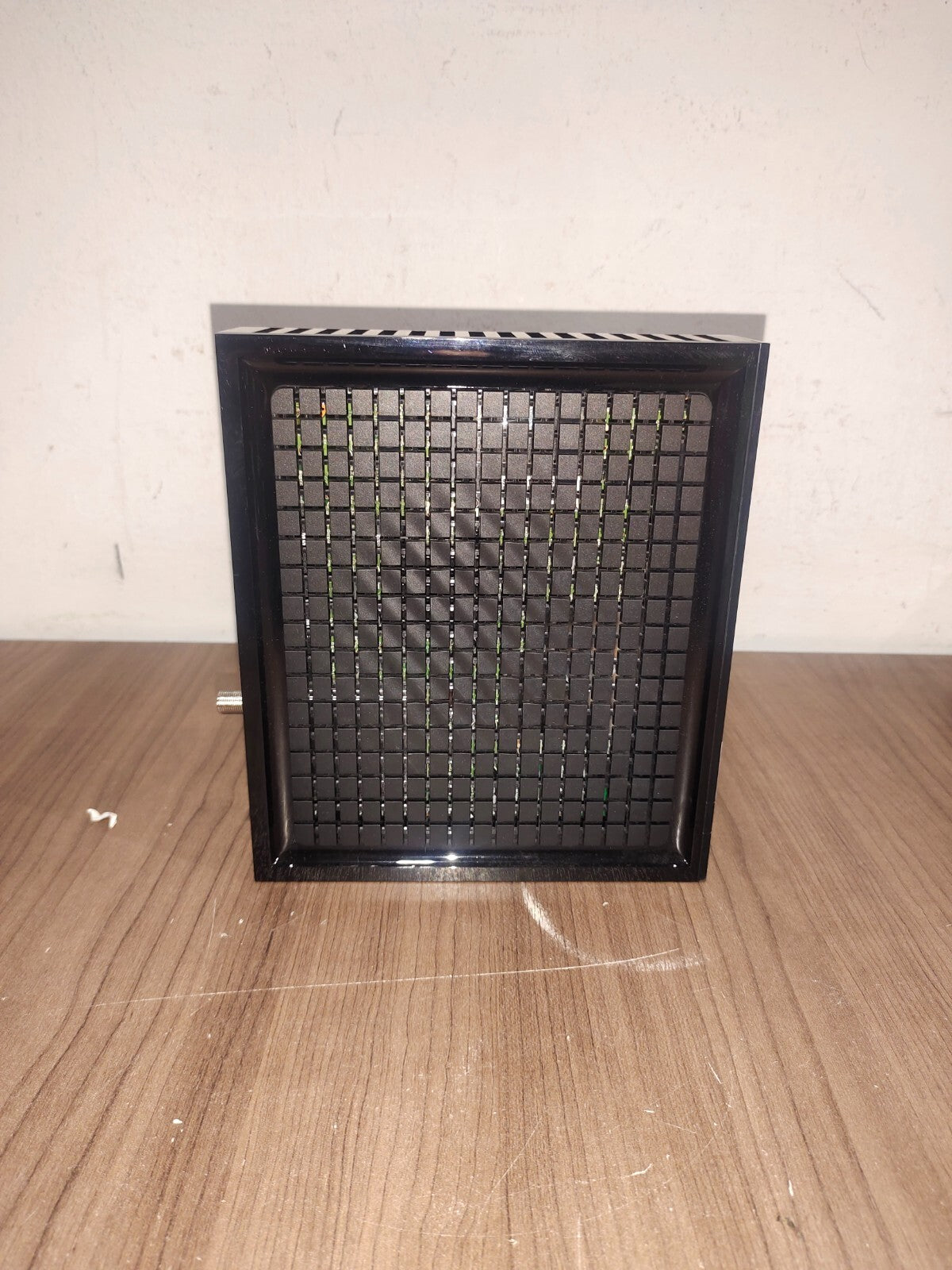 Hitron WiFi Gateway Cable Modem Router Dual Band Black CGNM-2250 - 1