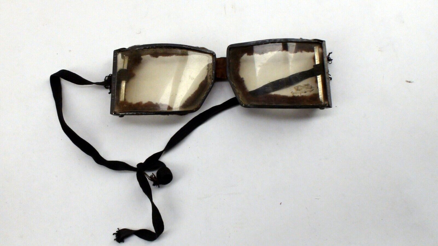 Vintage Cesco Fur Goggles - Classic Winter Style Statement