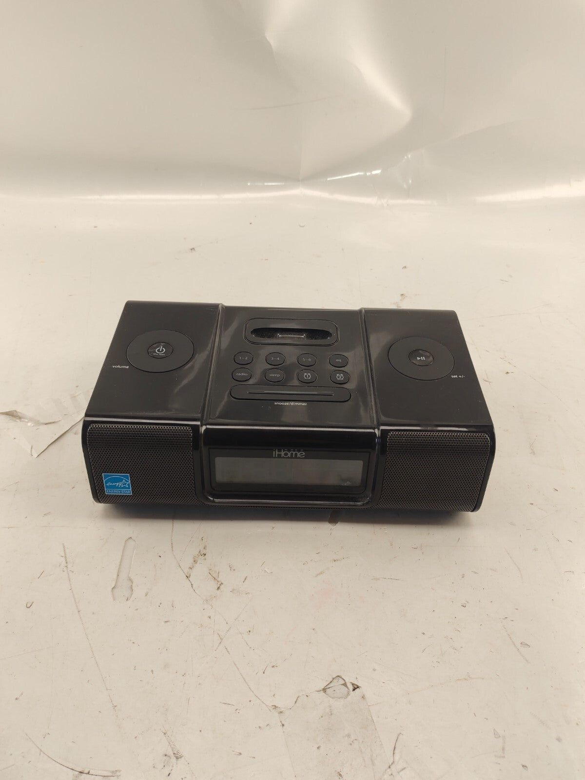iHOME iP9 FOR iPHONE FOR iPOD SPEAKER DOCKING STATION ALARM CLOCK RADIO