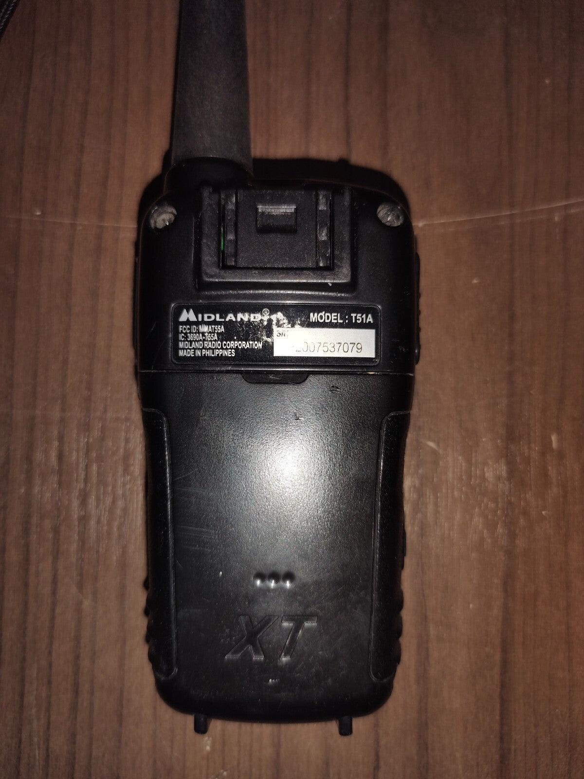 Midland X-Talker T51A 22-Channels Two-Way Radio Walkie Talkies & Charger