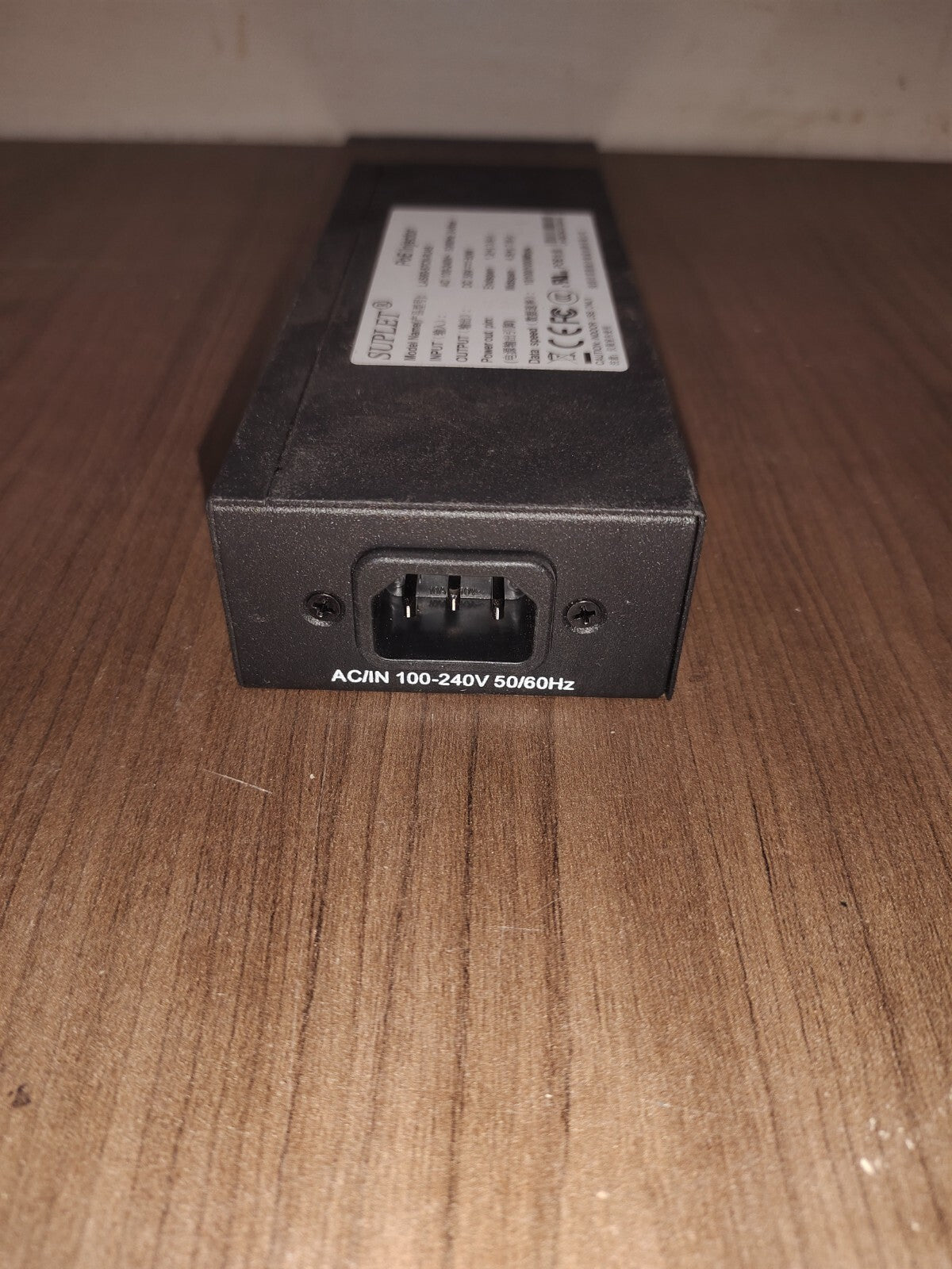 Suplet LAS60-57CN-RJ45 60W 1.07A POE Injector - 1