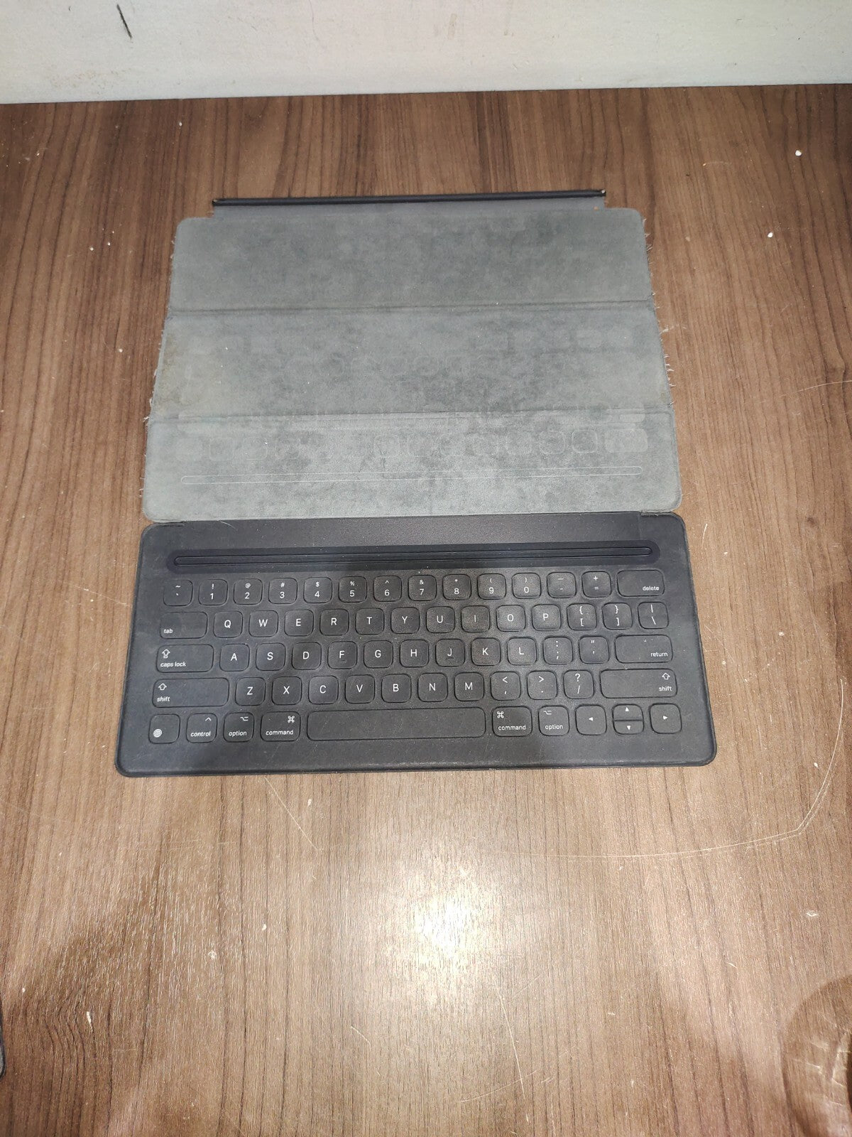 Apple Smart Keyboard Folio Case for 12.9-inch iPad Pro (3rd Generation) - 2