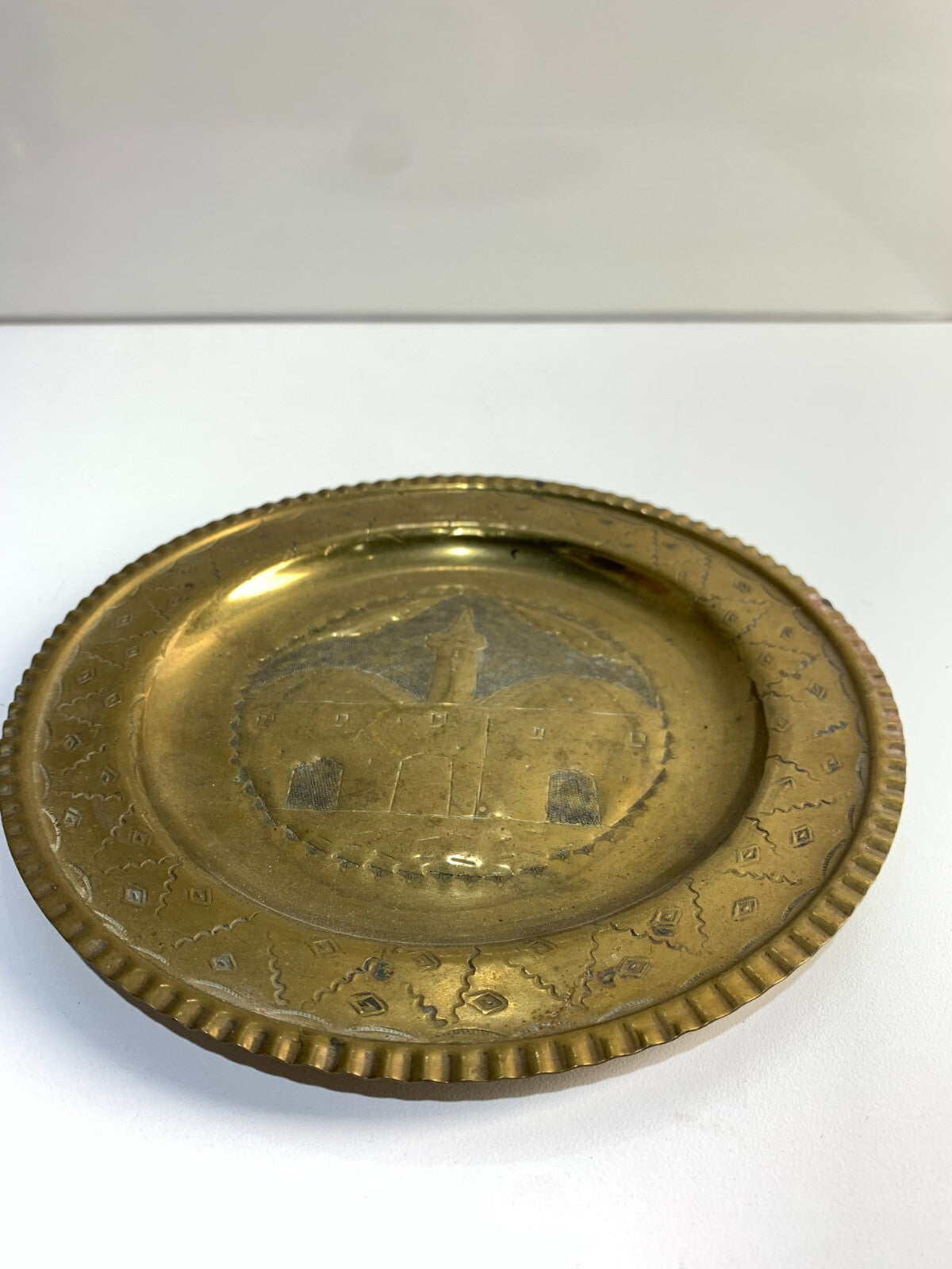 Brass plate Handmade engraved picture with a Arabic palace on it.