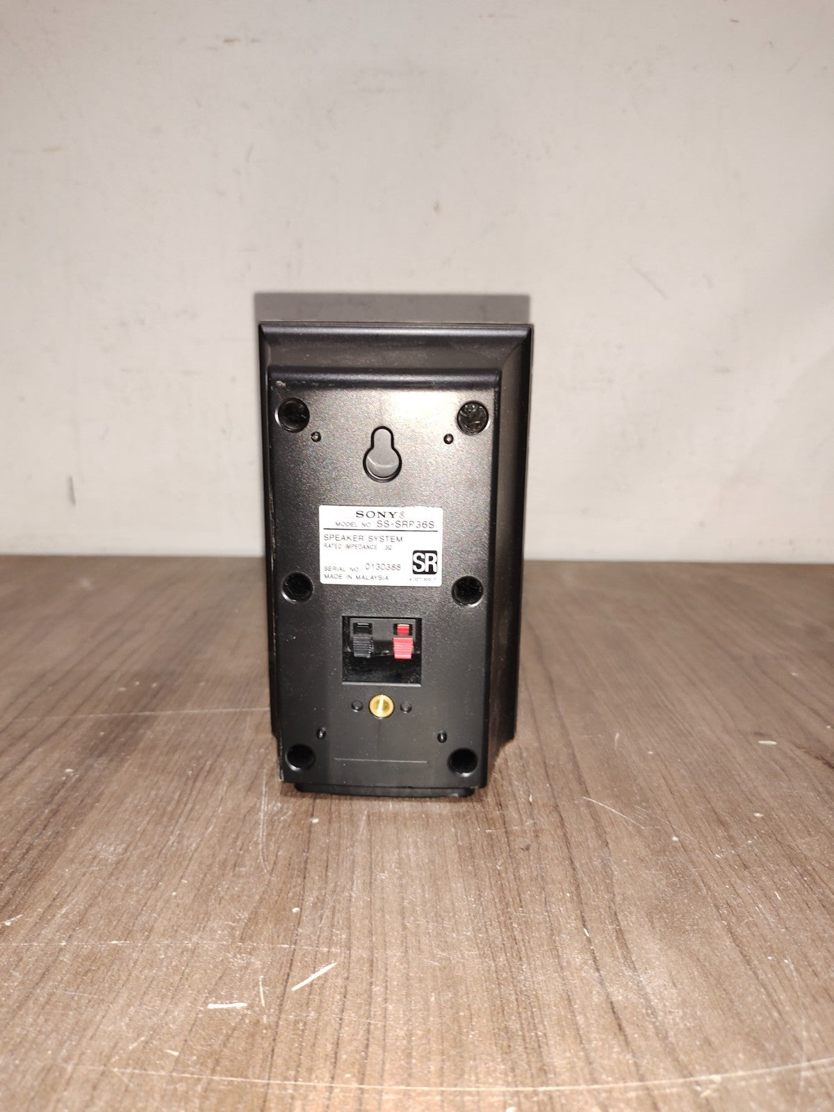 SONY  Surround Speaker - Model - SS-SRP36S (SR) - Right Speaker