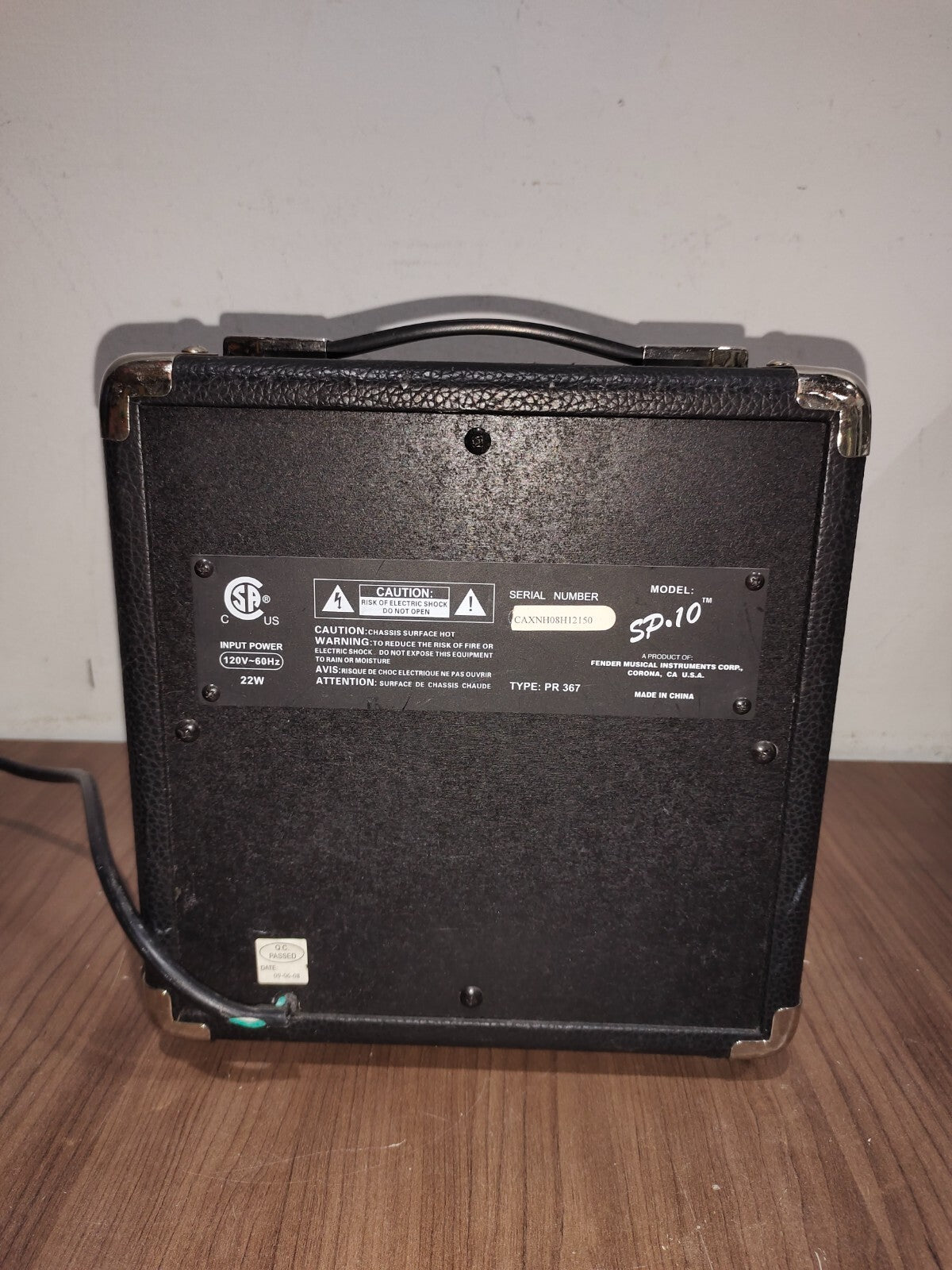 Fender Squire SP.10 Portable Amplifier - PR-367