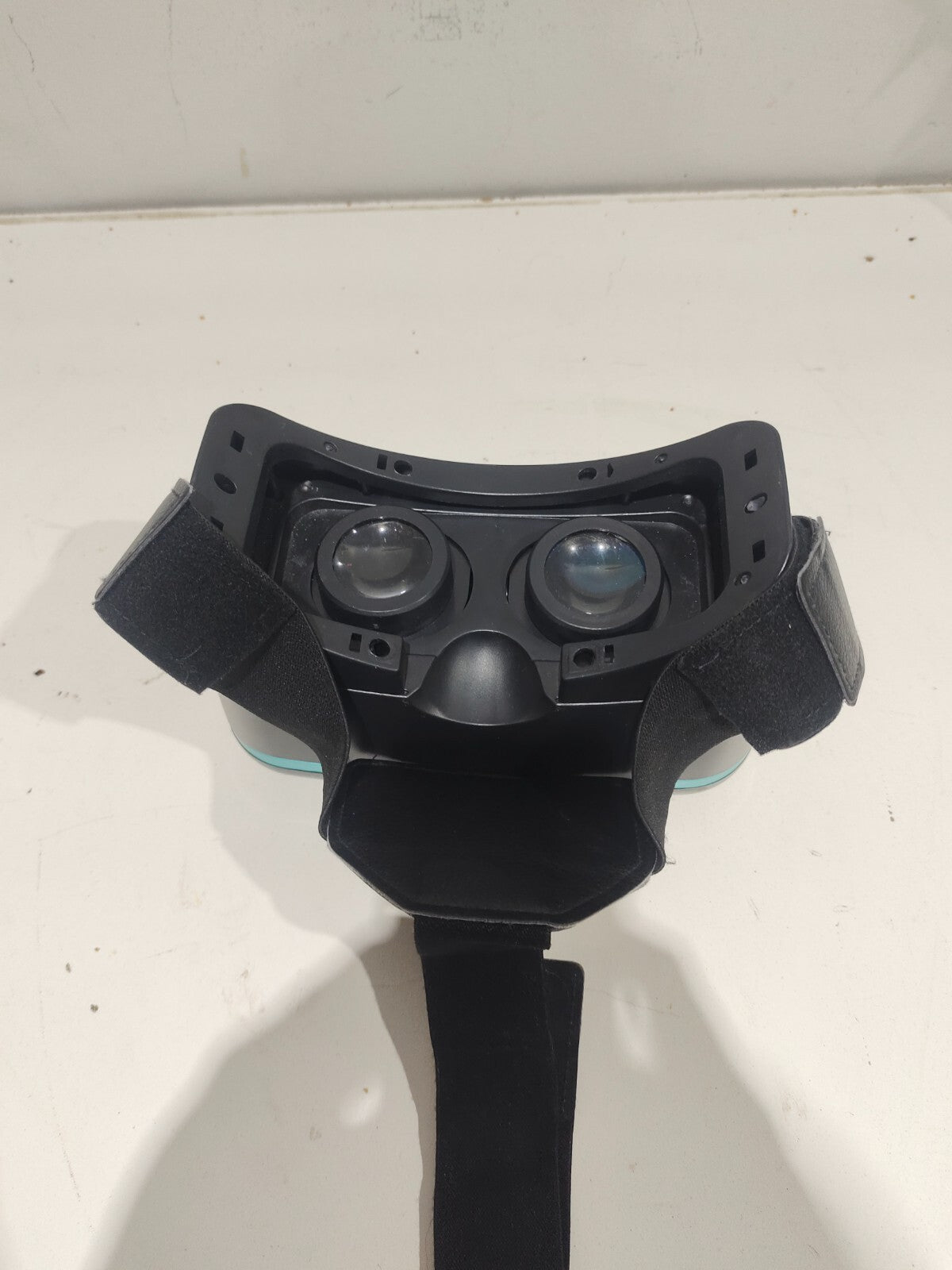Utopia 360 VR 3D Virtual Reality Headset for Games Movies iPhone Android