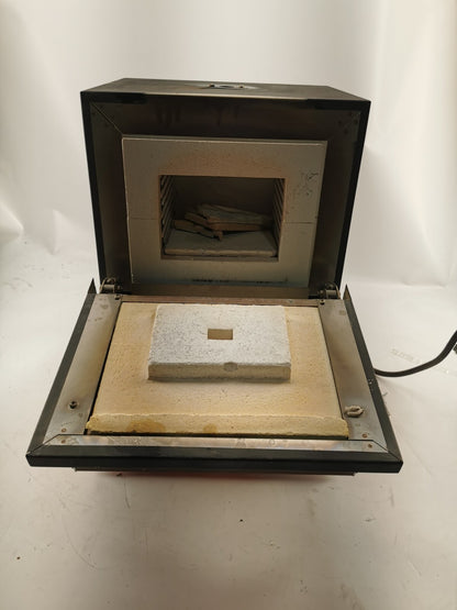 Burn out furnace Jelenko Accu Therm II 1000. For Parts-Error 2