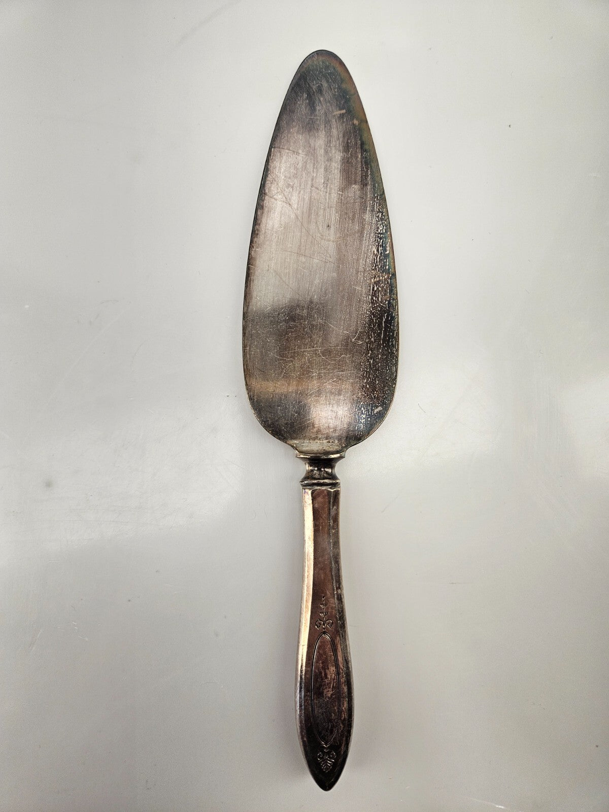 Antique 10" Pie Server