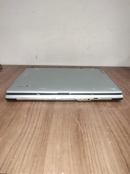 Acer Travelmate 4060 Intel Centrino Model ZL8 - For Parts