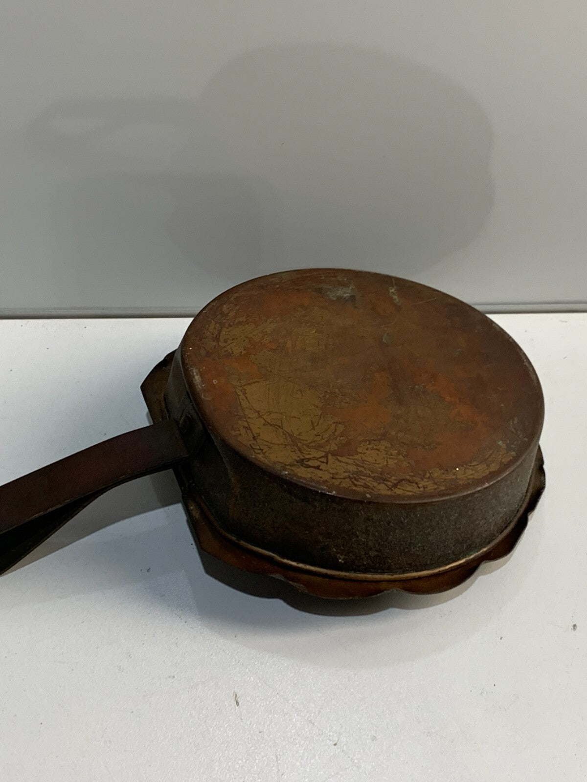 Vintage Silent Butler Crumb Ash Catcher