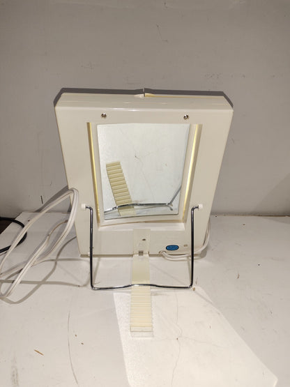 Remington Model LM-8 True To Light 4 Way Lighted Makeup Mirror 2 Sided Magnified