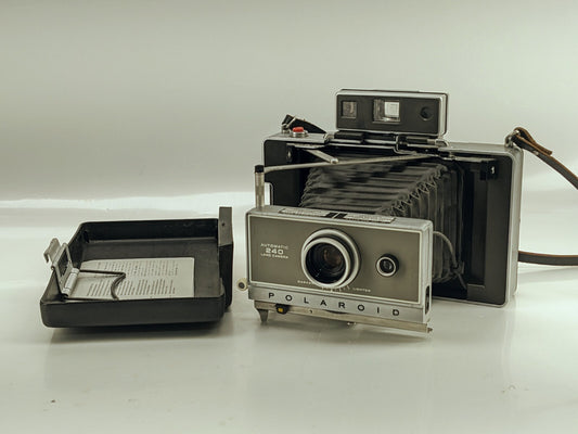 Polaroid Automatic 240 Land Camera
