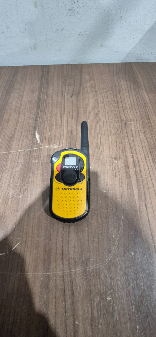 Motorola Talkabout 101 Two-way Radios 2 Mile Range & 14 Channels