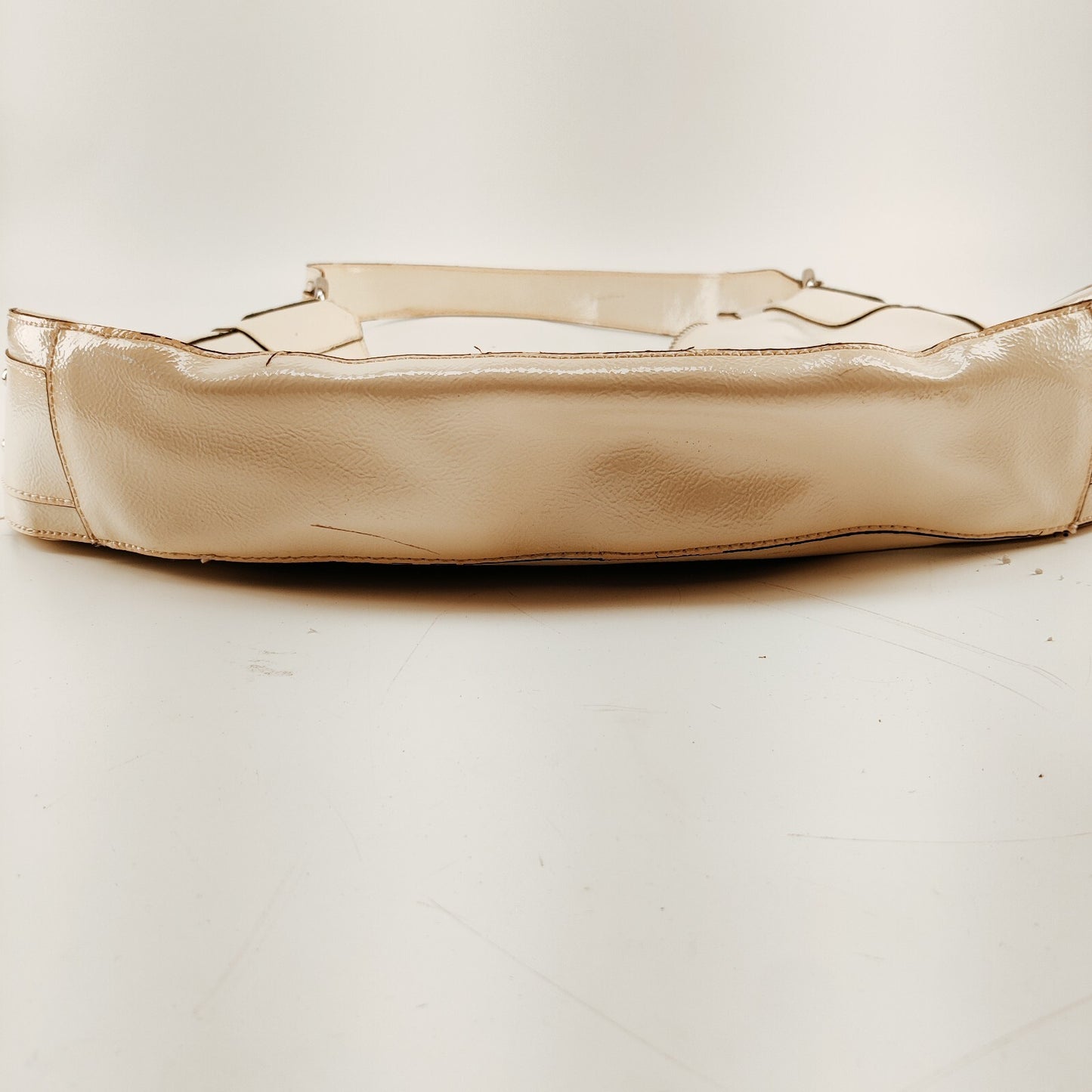 Guess White Cresent Y2K Shoulder Bag