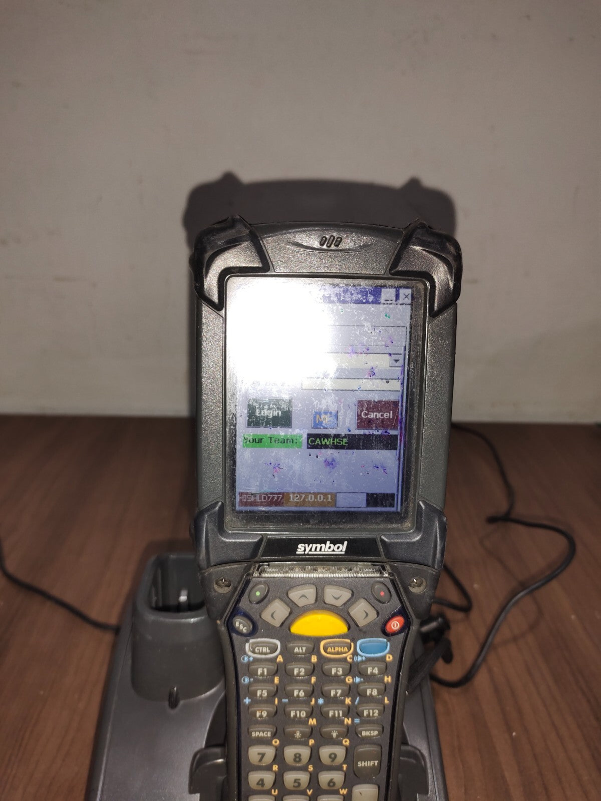 Symbol Charging Cradle CRD9000-1001SR & MC92N0 Scanner Gun