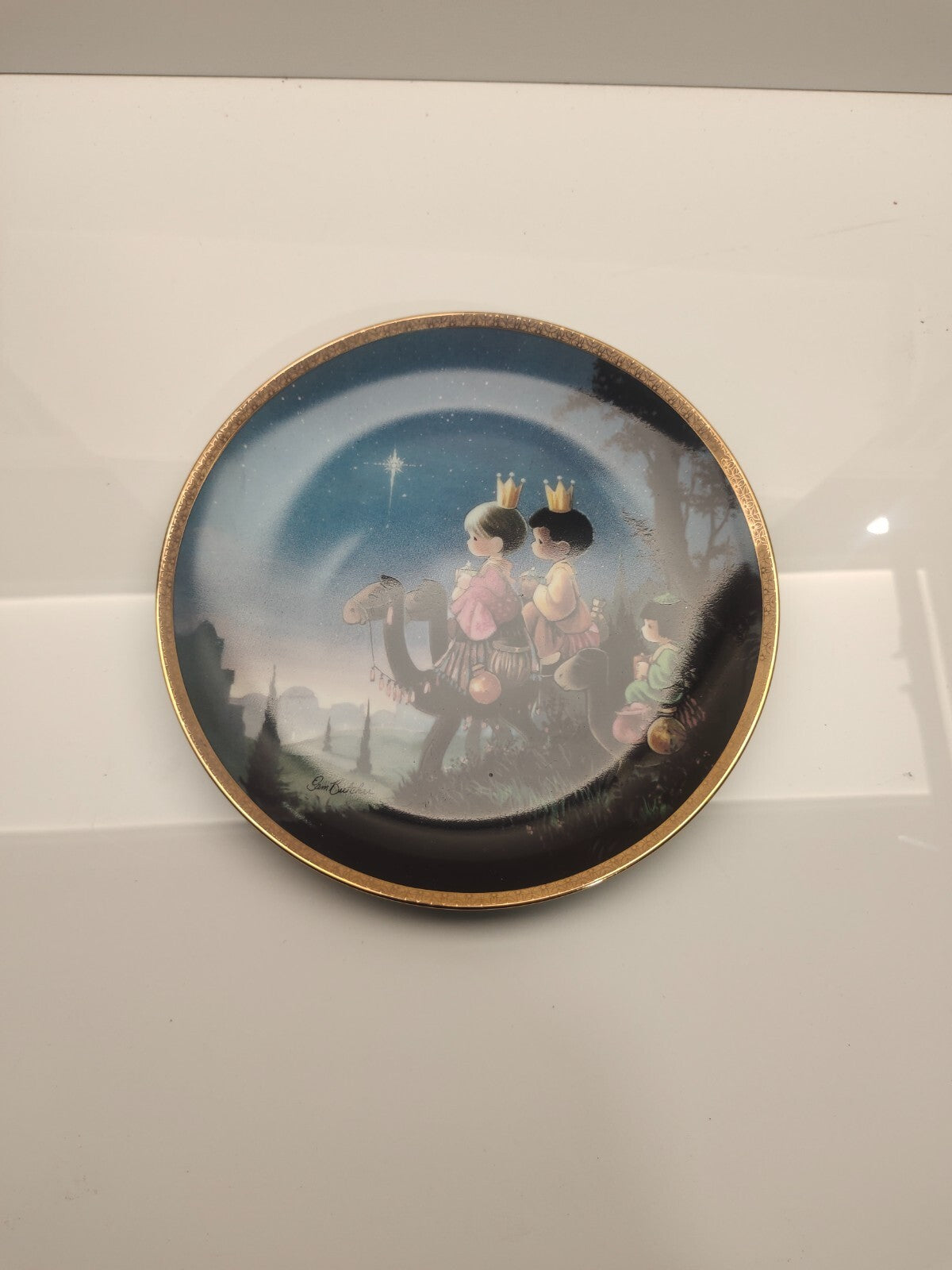1991 They Followed the Star Precious Moments Bible Story Collector Plate  #1601G