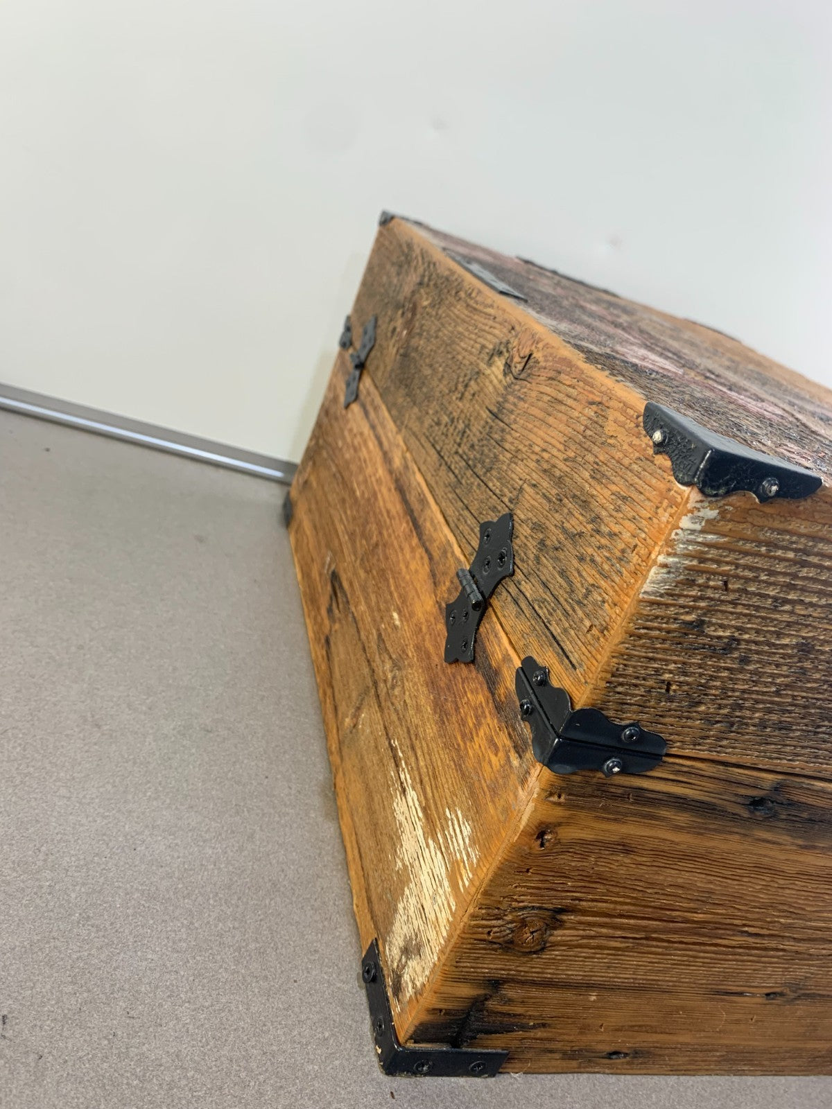 Antiqued Finished Wood Treasure Chest with Mirror inside