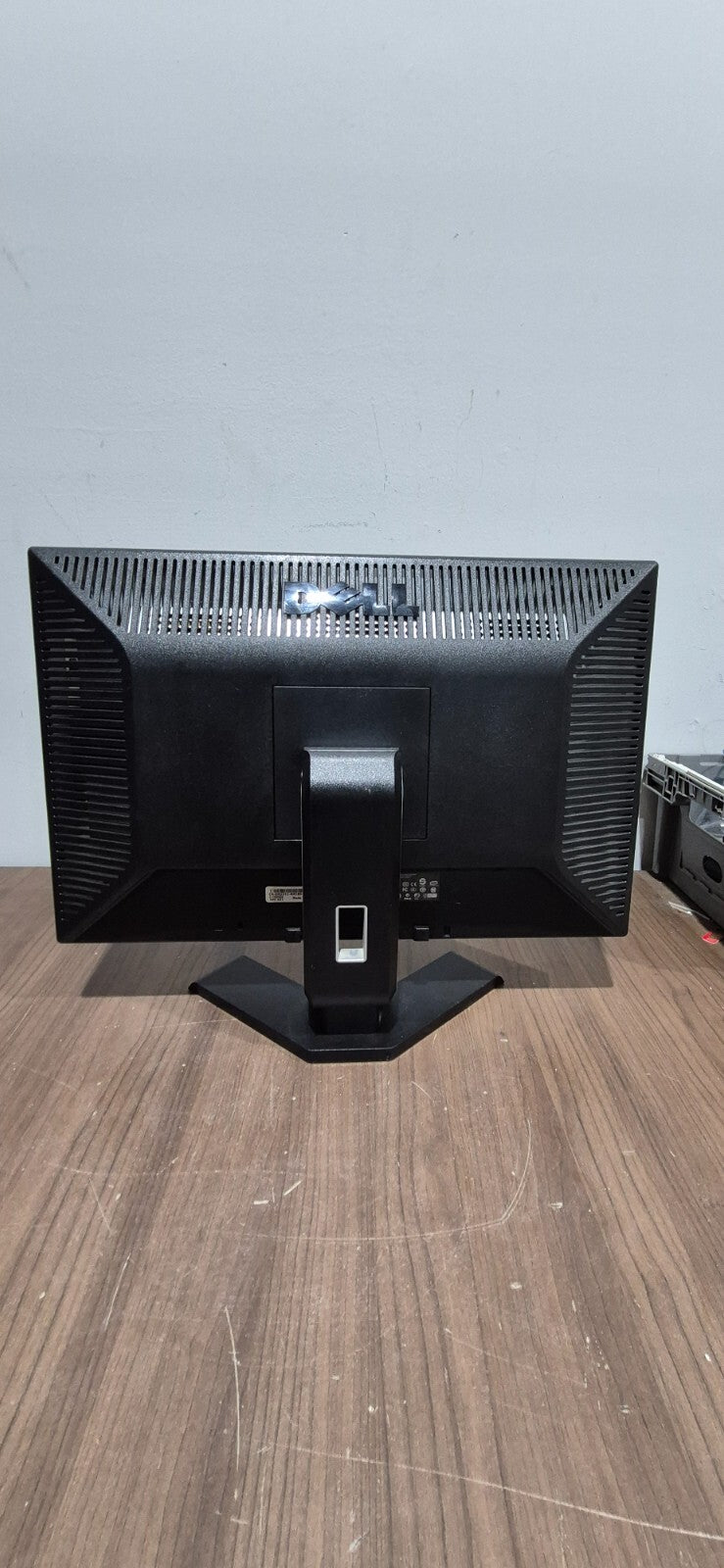 Dell E228WFPc Widescreen Monitor 22 inch 1680x1050 W/Power&VGA Cable