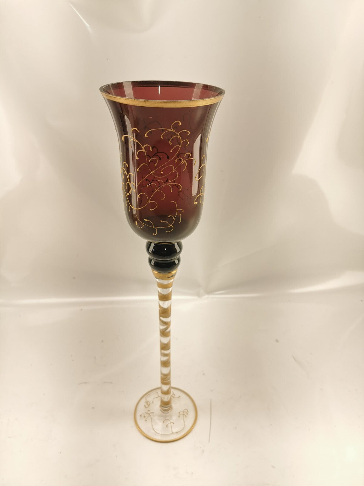 Vintage Red Air Twisted Stem Flared Wine Glass