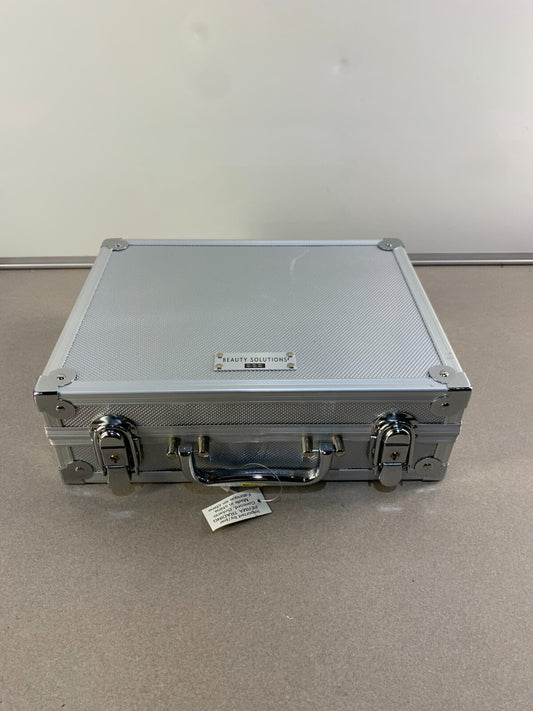 Beauty Solutions aluminum storage case For Beauty products