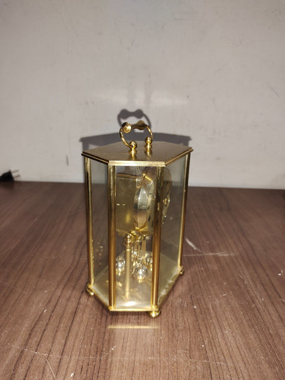 VINTAGE VERICHRON Quartz W 993 Table/Mantle Clock