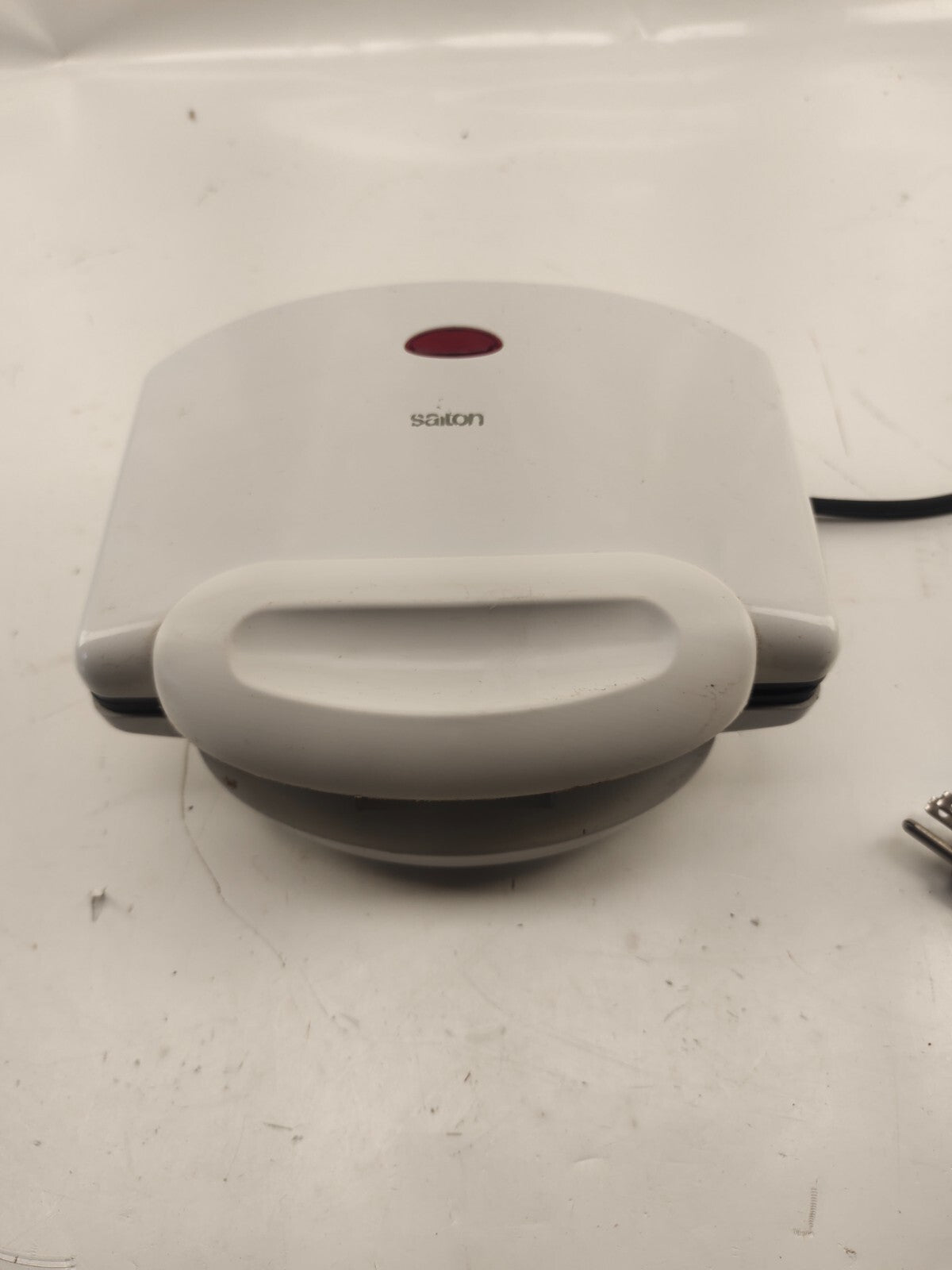 Vintage SALTON Electric Belgian Waffle Maker