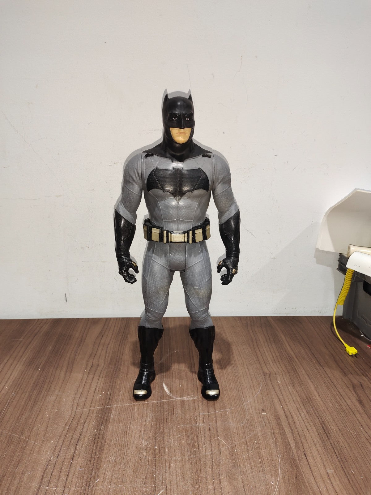 Batman Vs Superman Big Figs 19” Batman Action Figure Jakks