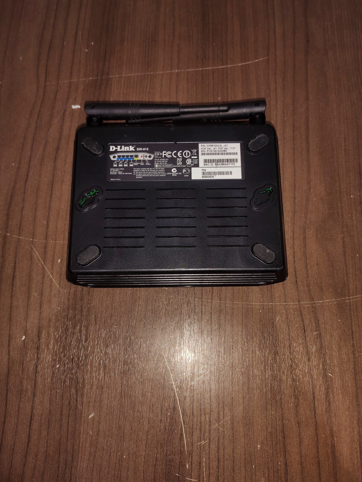 D-Link Wireless N600 Dual Band Router DIR-815