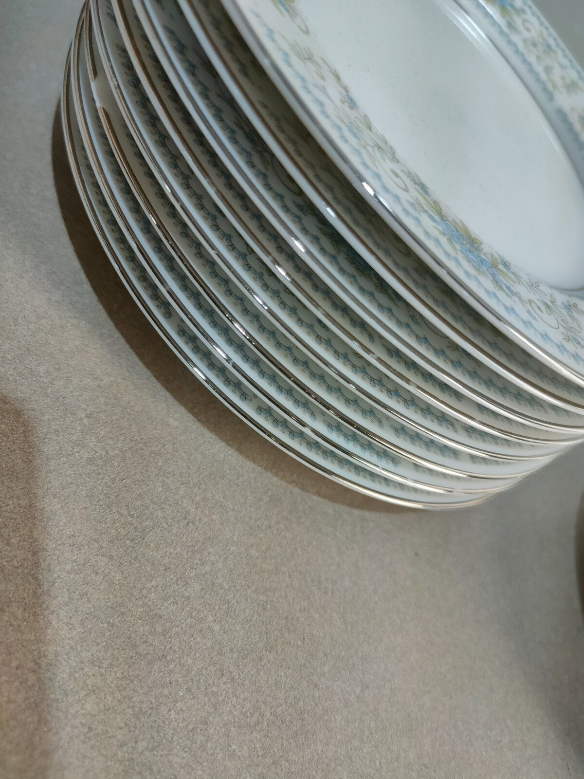 Fine china casino dinner set japan