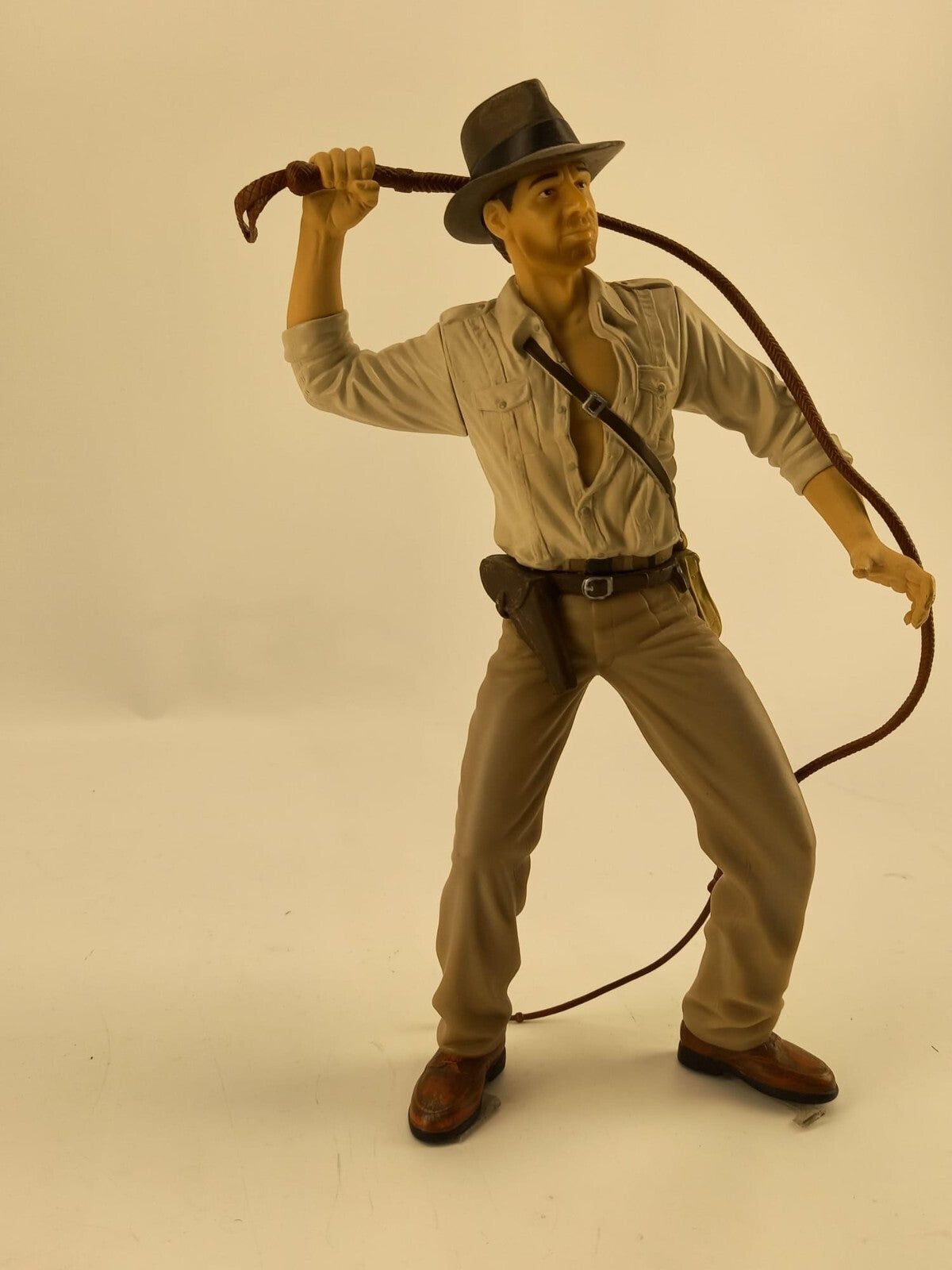 Disney Theme Park Exclusive Indiana Jones 10" Vinyl Statue Figure
