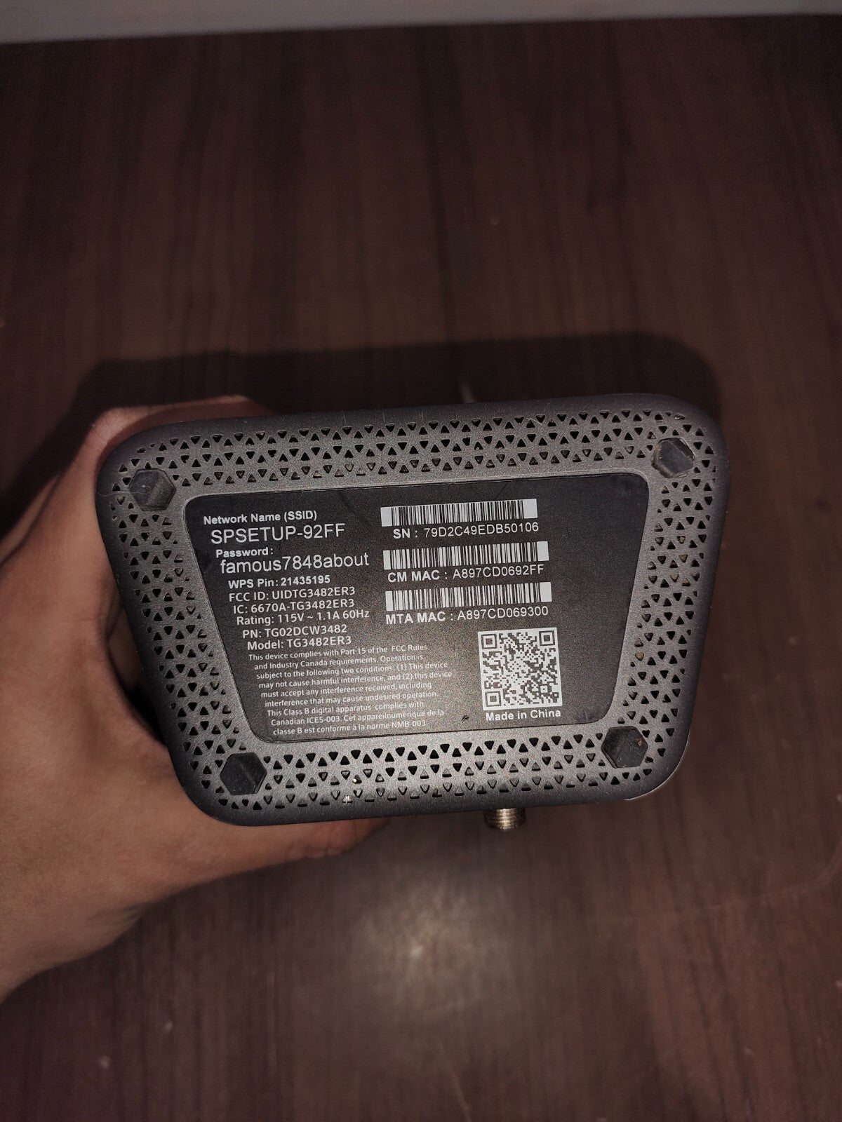 Rogers Ignite Cable Modem WIFI Gateway Modem/Router - TG3482ER3
