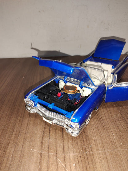 1:18 MAISTO SPECIAL CADILLAC ELDORADO BIARRITZ 1959