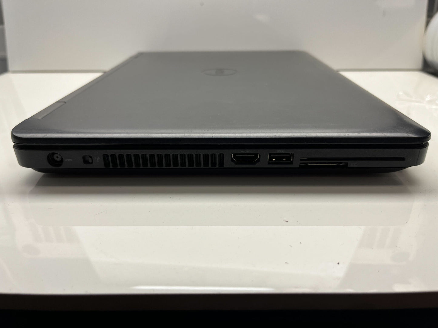 Dell Latitude E5440 i5 4300U @ 1.90 GHz 4GB RAM No HDD No OS