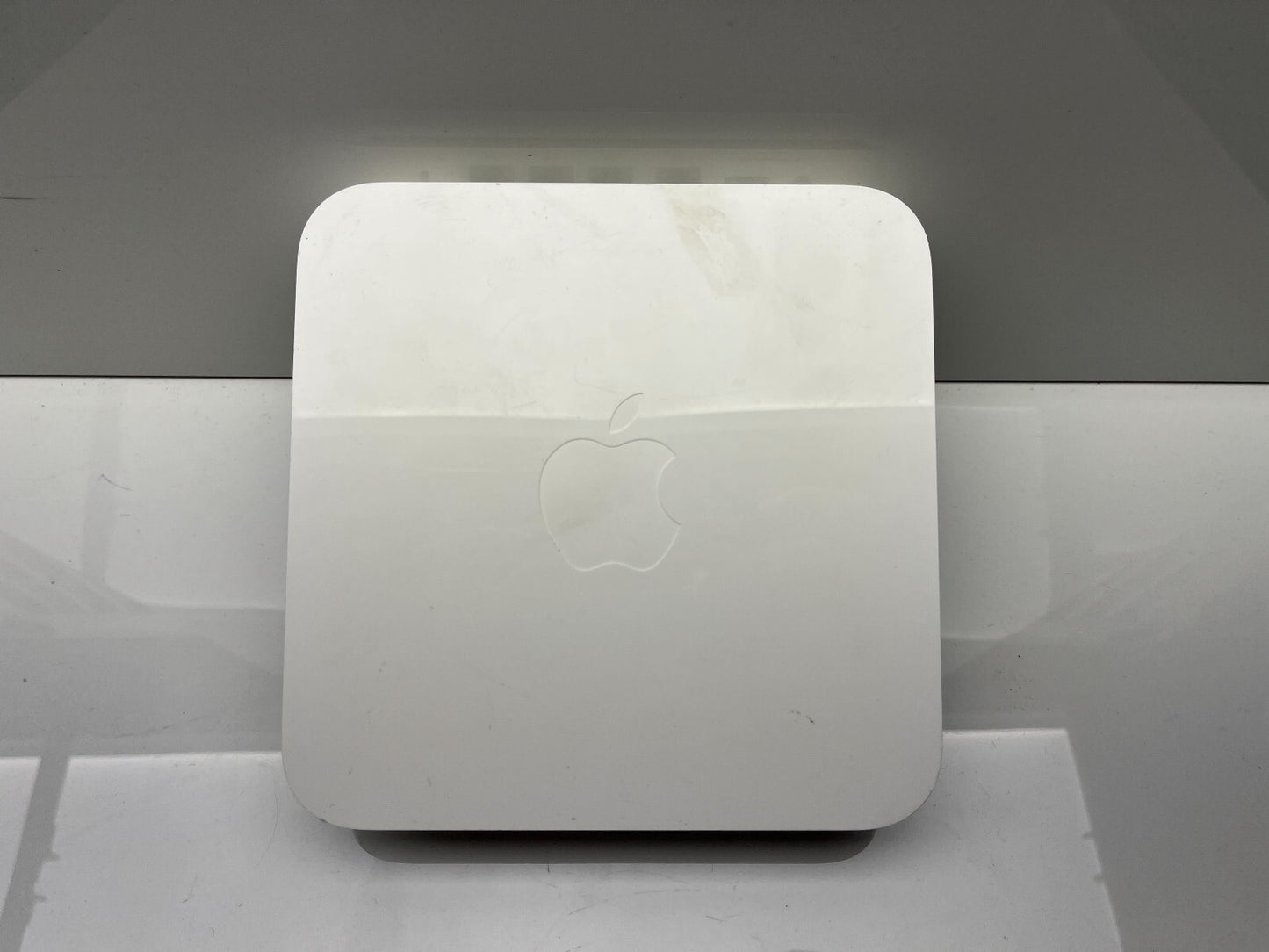 Apple AirPort Extreme 802.11n (4th Generation) A1301