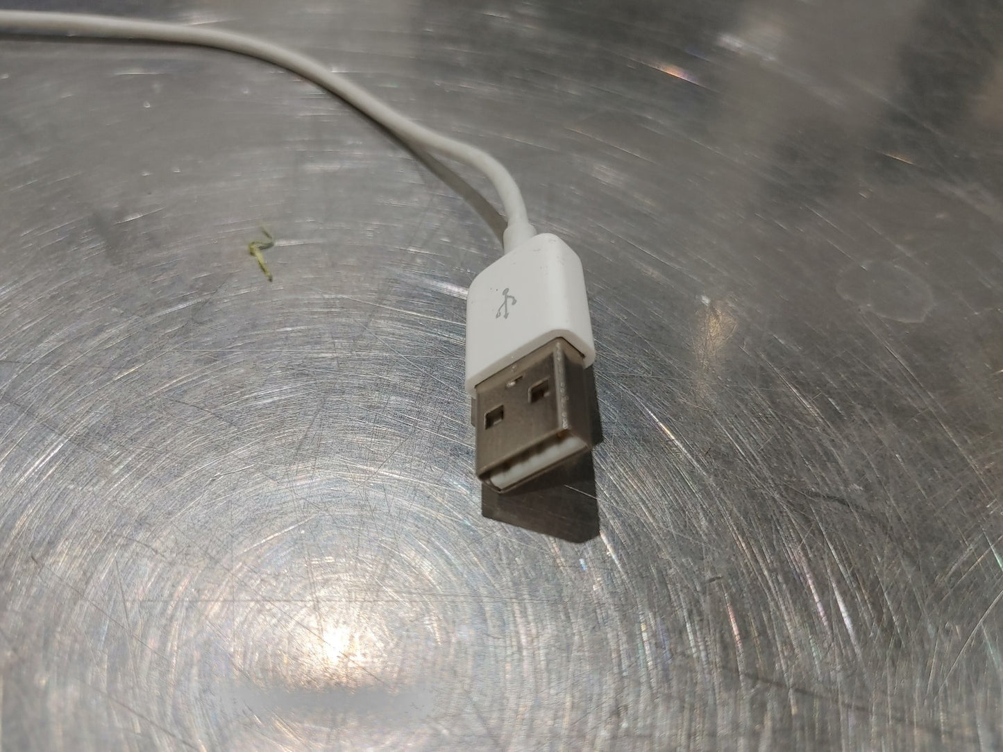 Apple A1152 Mighty Mouse USB Corded Computer Mouse White - Fair