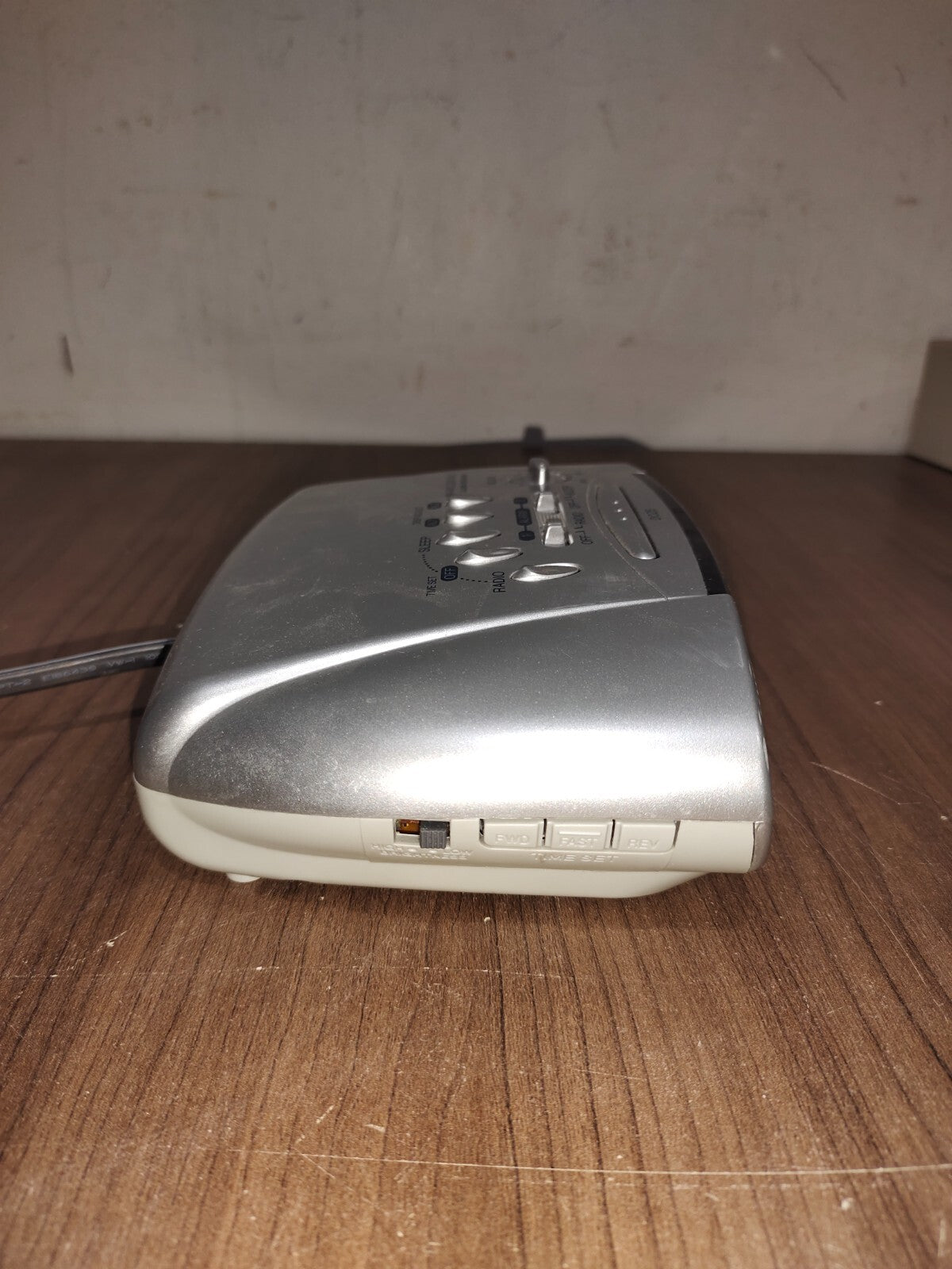 Panasonic RC-7200 Alarm Clock-Green Digits-Dual-AM/FM-Corded