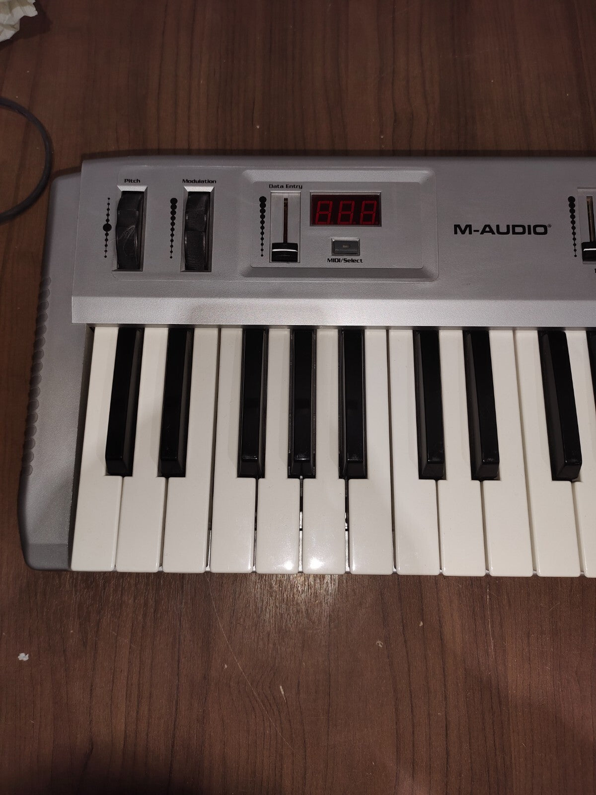 M-AUDIO Radium 49 Mini-Keyboard
