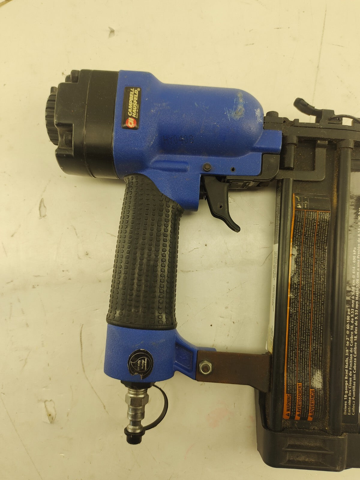 CAMPBELL HAUSFELD NB003008 Brad Nailer