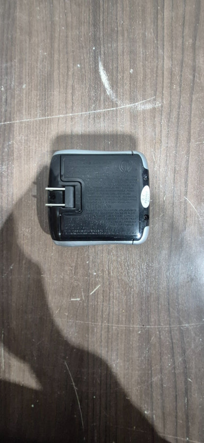 Energizer Wall Battery Charger for AA or AAA - Model - CHDC7 NiMH - 2