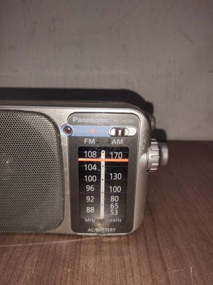 Panasonic RF-2400D Portable AM / FM Radio - Battery Operated Analog Radio