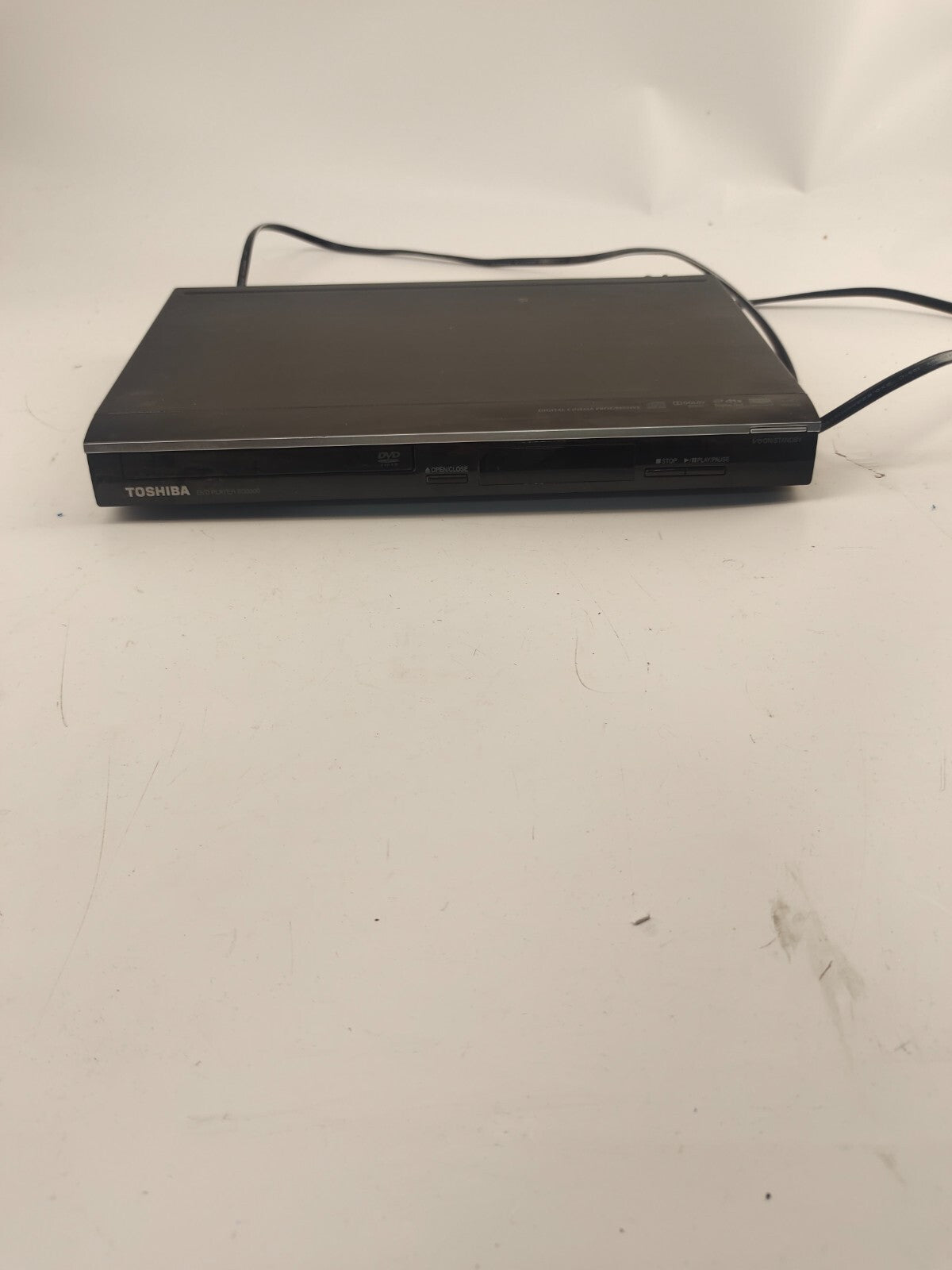 Toshiba classic Progressive Scan DVD player (SD4300KU) Black