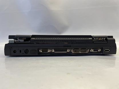 Acer Extensa 390 Vintage Laptop Pentium MMX 80MB RAM 20GB HDD Win98 Broken LCD