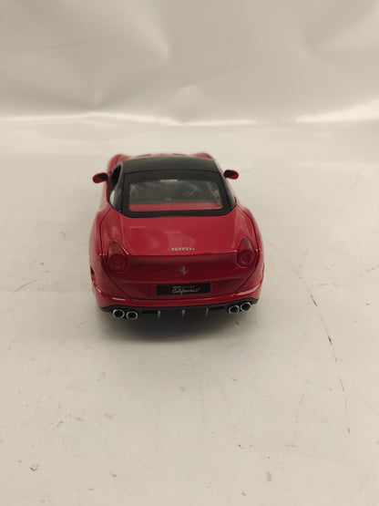 Maisto - Ferrari California T Closed Top Red  1:18 Opening Hood, Doors & Trunk