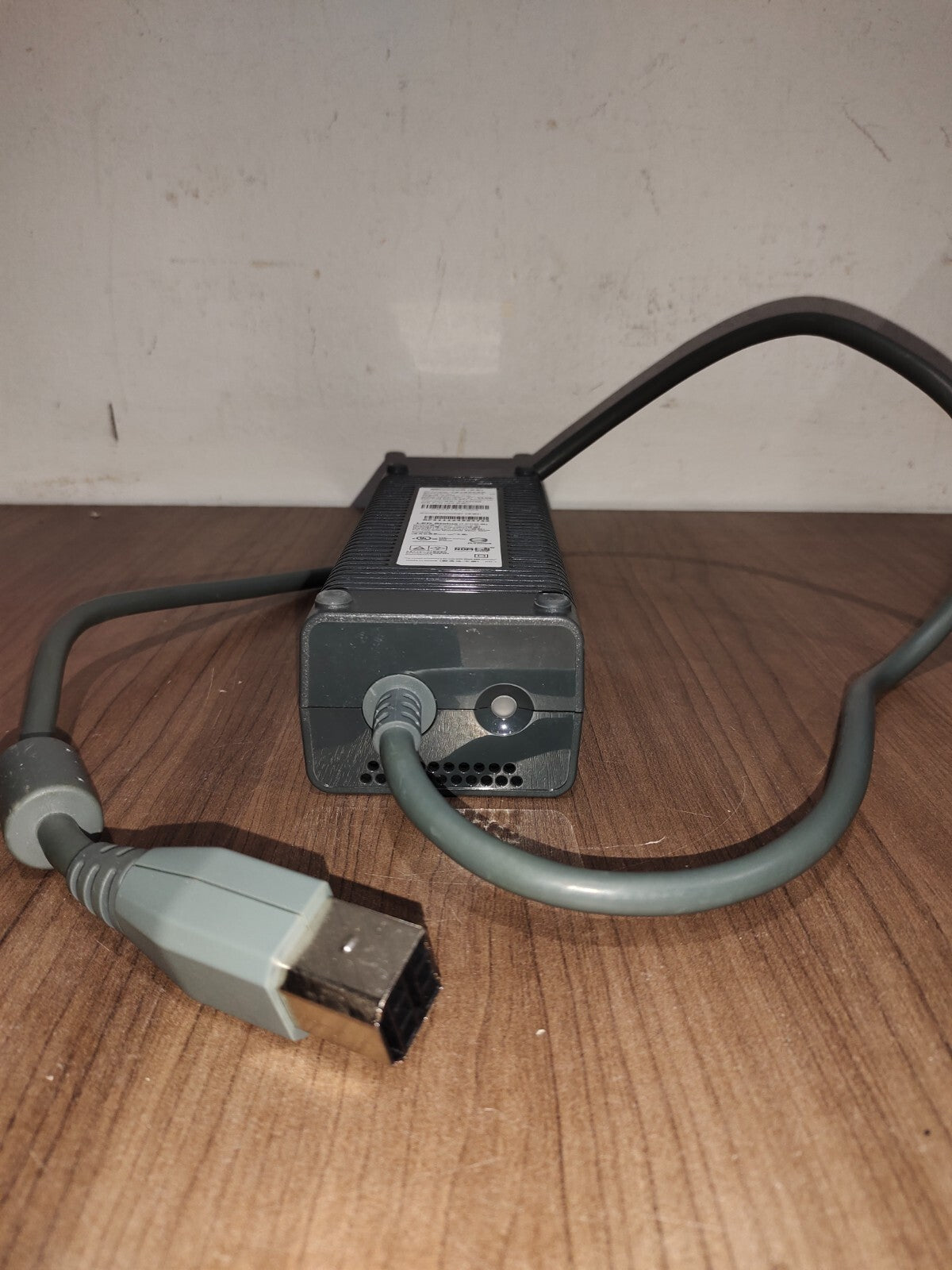 Microsoft Xbox 360 HP-AW205EF3 LF AC Power Supply Brick