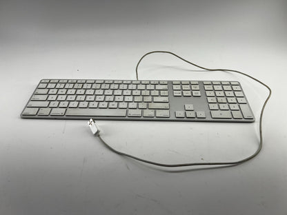 Apple A1243 - Wired Mac QWERTY - USB Keyboard w/ Numeric Keypad