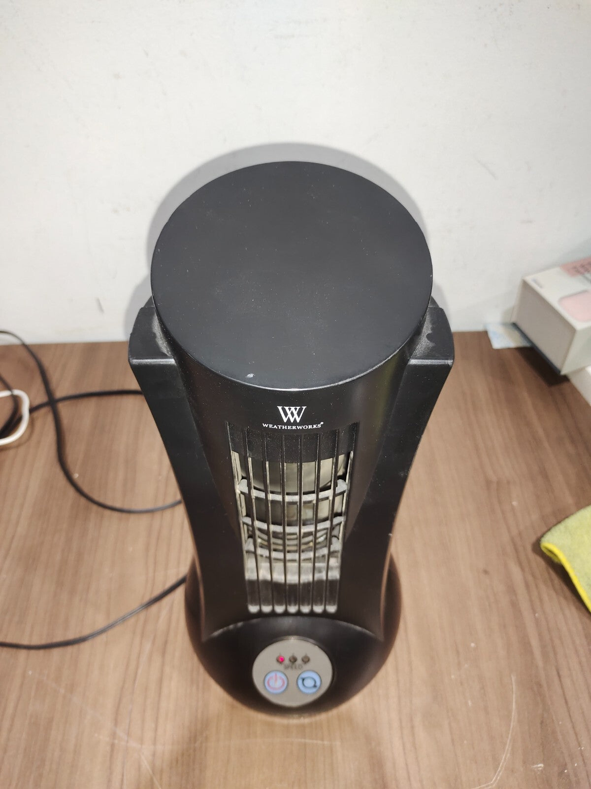 Weatherworks Twin Tower Wind Rotating Desktop Personal Fan - 14TSMBD1