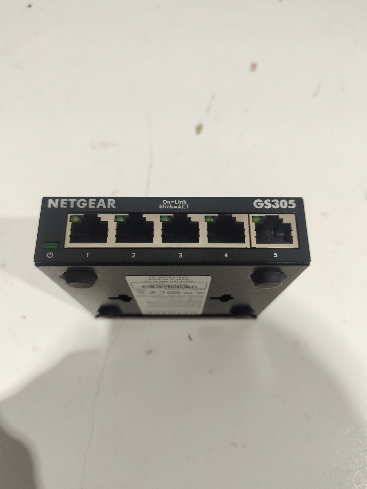 NETGEAR 5-Port Gigabit Ethernet Unmanaged Switch (GS305)